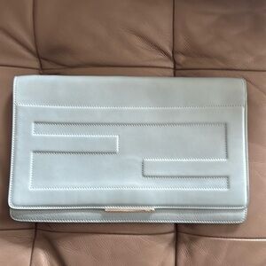 💯 Auth Fendi Clutch bag